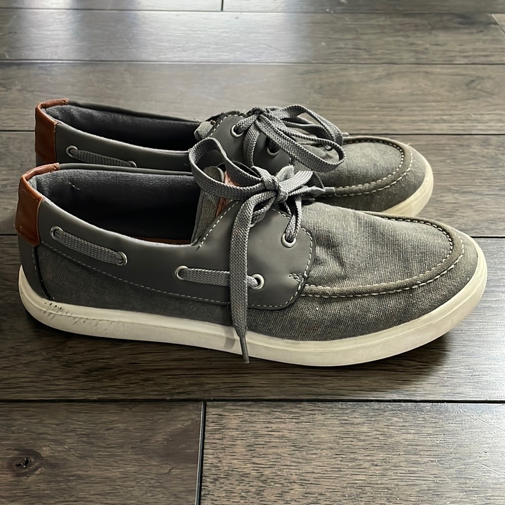 Sonoma gray and leather shoes